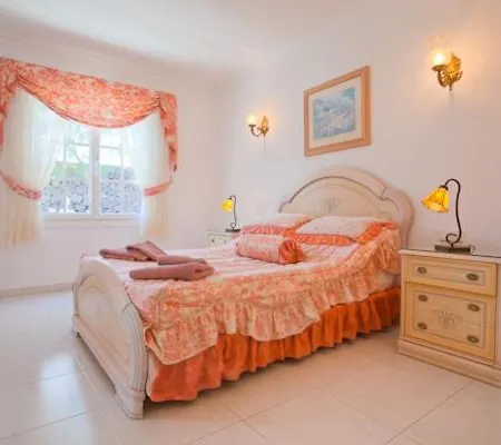 Villa Casa Los Mojones Tres - 4 Bedroom Family - Great Pool Area - Perfect For Families